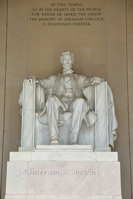 Lincoln Monument_32Q9652.jpg
