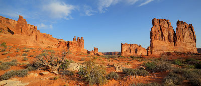 2012 Courtyard Section Panoramic - Arches NP