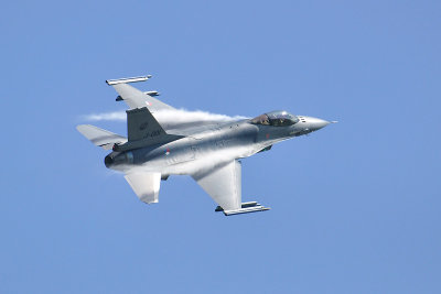 F-16 doorstart