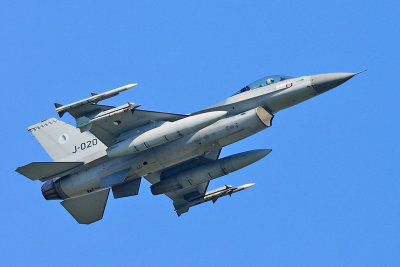 Low approach Leeuwarden QRA