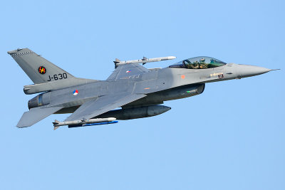 F-16
