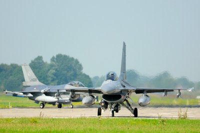 F-16's