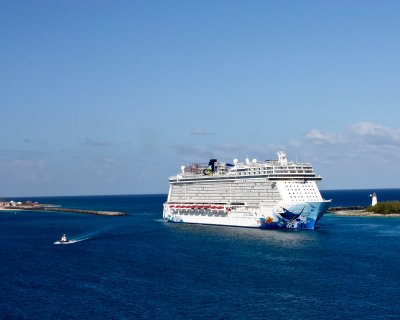 Lunt_Cruise_2016 - 7.jpg