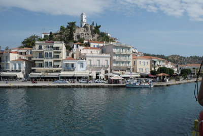 Poros dockside