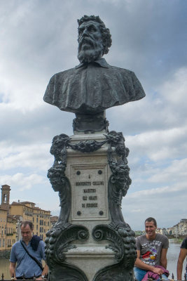 Bust of Cellini on the Ponte Vecchio
