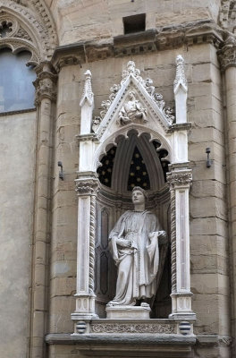 St Philip - Nanni di Banco 1412-14