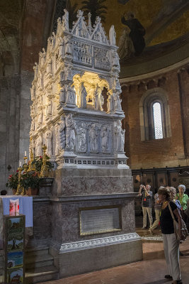 Tomb of St Agostino