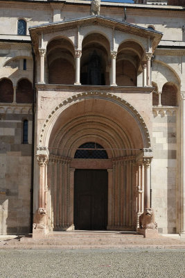Porta Regia on Piazza Grande