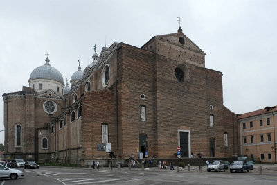 Basilica di S. Giustina  16th century
