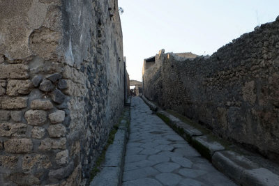 Narrow Pompeii street