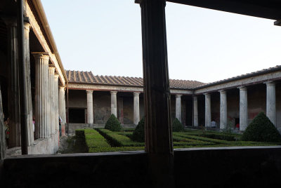 Peristyle garden