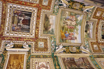 Gallery of maps ceiling