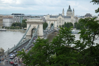 Chain Bridge and Gresham Palace