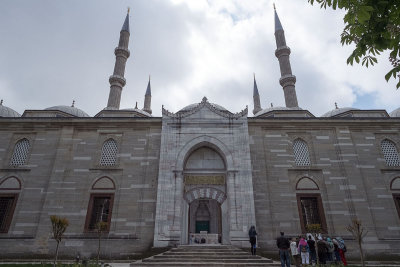 Selimiye Mosque door to the complex