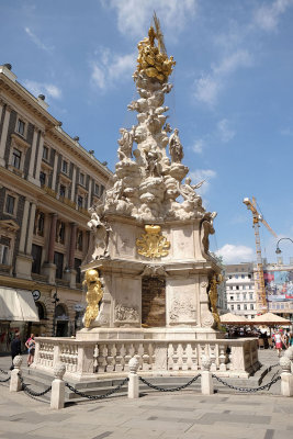 Holy Trinity statue