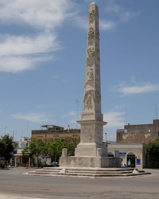 Obelisk in honour of Ferdinand I of Bourbon