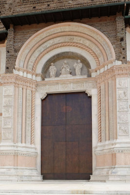 The Porta Magna with sculpture by Jacopo della Quercia