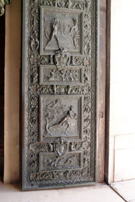 Basilica's bronze door