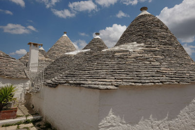 A row of trulli