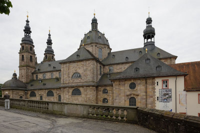 Fulda catherdal from the side