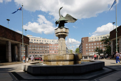 Swan fountain