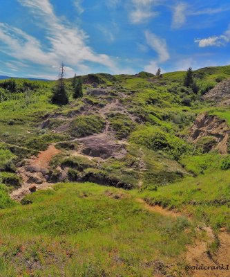IMG_4312pb hiking trail badlands.JPG