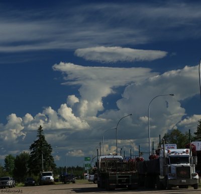 IMG_1004pb clouds over millet.JPG