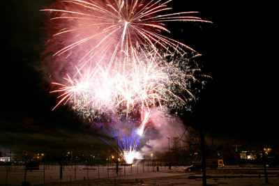 Portsmouth fireworks on New Years Eve (2007).