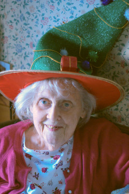 Mary Robb with Christmas hat (2007).