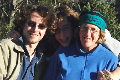 Andy Tiebout, Tim Tiebout, Julie Robb (2006).
