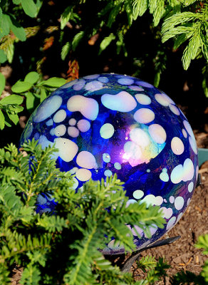 Decorative blue ball.