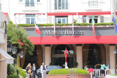 HOTEL  MAJESTIC