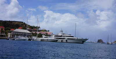 Tortola big moter yachts