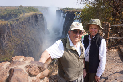 Intrepid tourists