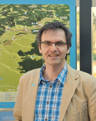 Wiener Alpenbogen: Eröffung des Wanderstartplatzes Katzelsdorf am 11. April 2014