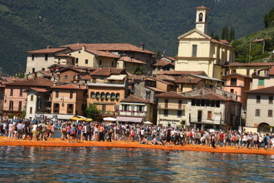 Floating Piers von Christo, Iseo See
