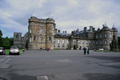 Palace of Holyroodhouse.jpg