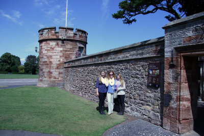Banke ladies at Dirleton Castle-4.jpg
