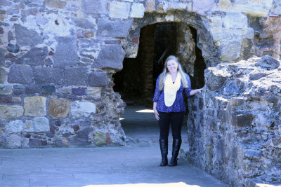 Caitlin at Dirleton Castle-2.jpg