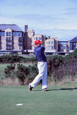 Brad at St Andrews Jubilee Course-1.jpg