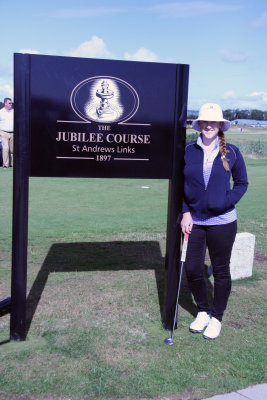 Sara at St Andrews Jubilee Course 2.jpg