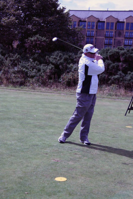 Kevin at St Andrews New Course-1.jpg