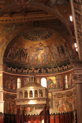 La mosaque de l'abside du XIIme sicle est l'une des toutes premires reprsentations du Triomphe de la Vierge