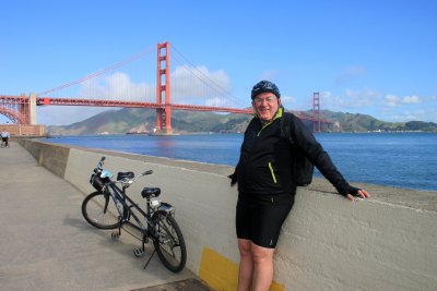 C'est en tandem que nous traversons le Golden Gate Bridge via Sauselito