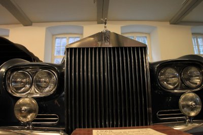1965 Silver Cloud III Flying Spur was at this time the most exclusive and the most expensive vehicle of  the Rolls Royce 
