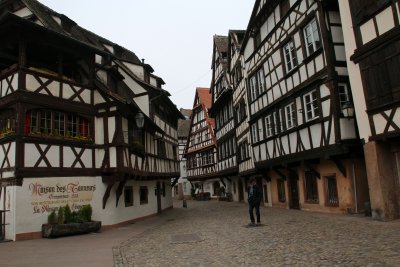 Avec ses maisons  colombage centenaires, la rue du Bain-aux-plantes restitue tout le charme de la Petite France