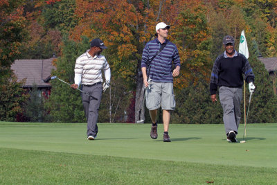 2013 27 Sep_7 chutes_0579--trio de golfeurs-800.jpg