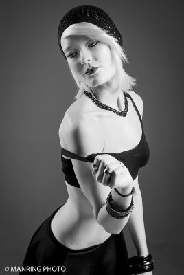 Kari Thomas manringphoto-m-8733