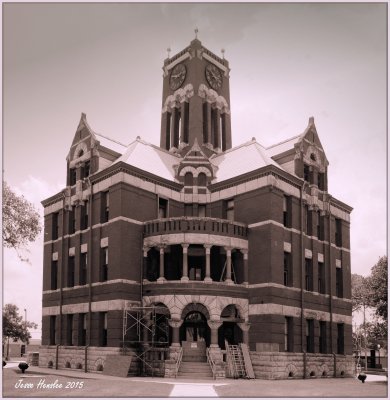 The Lee County Courthouse in Giddings.jpg