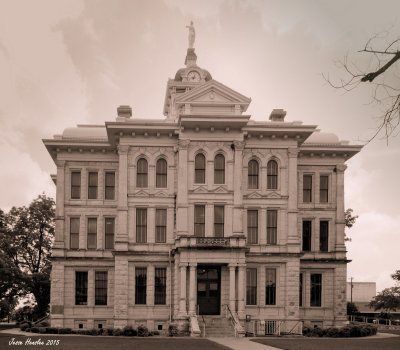 The Milam County Courthouse in Cameron.jpg